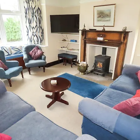 Holiday home Moor House